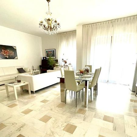Rosa Dei Venti B&B Таранто Экстерьер фото